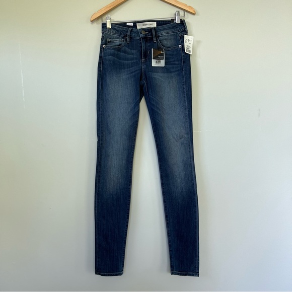 Hidden Denim - NWT HIDDEN jeans size 26 “Amelia” skinny